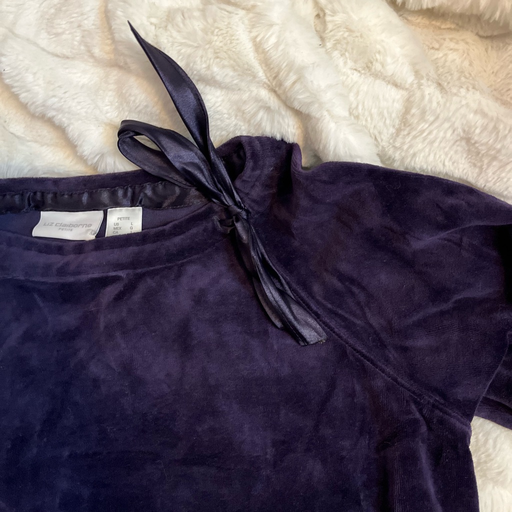 Y2k Liz Claiborne Women’s Lp Purple Velvet Bow Neck Dressy Casual Winter Blouse